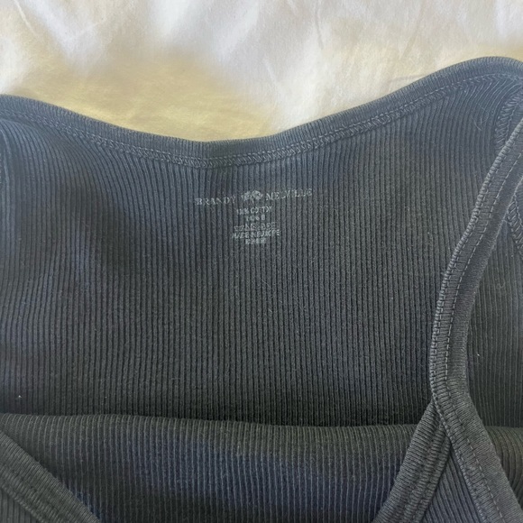Brandy Melville tank top - Picture 3 of 3